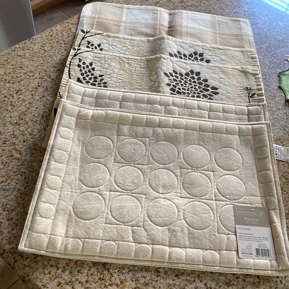 Placemats